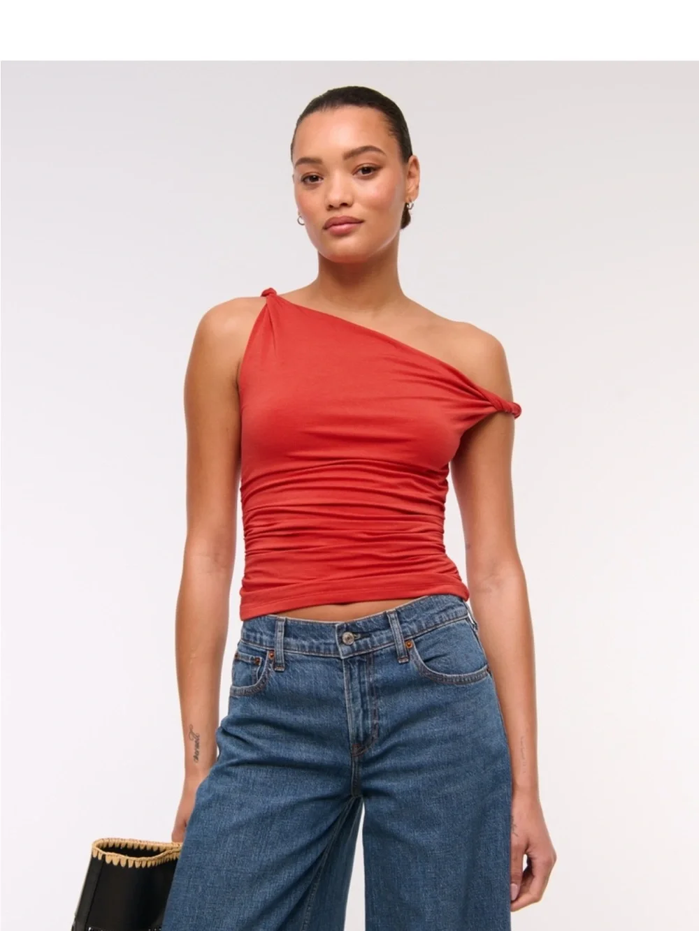 Abercrombie Women's Asymmetrical Twist Top - M